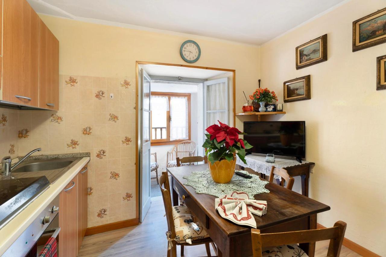 A Casa Di Elda Leilighet Santa Maria Maggiore Eksteriør bilde
